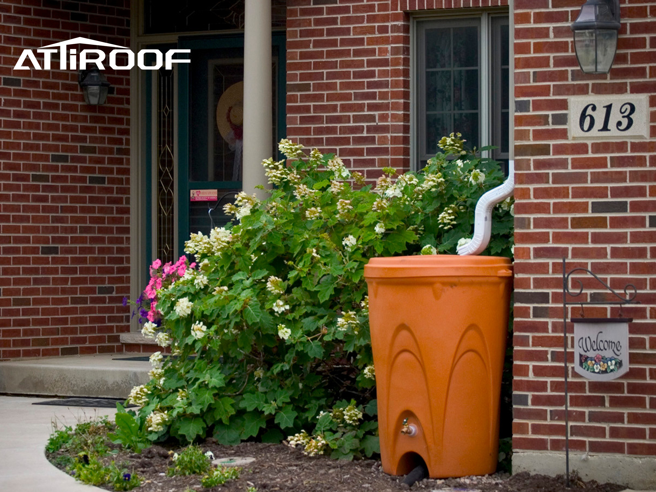 Effective coordination between the drainage system and the rainwater bucket or collection system.