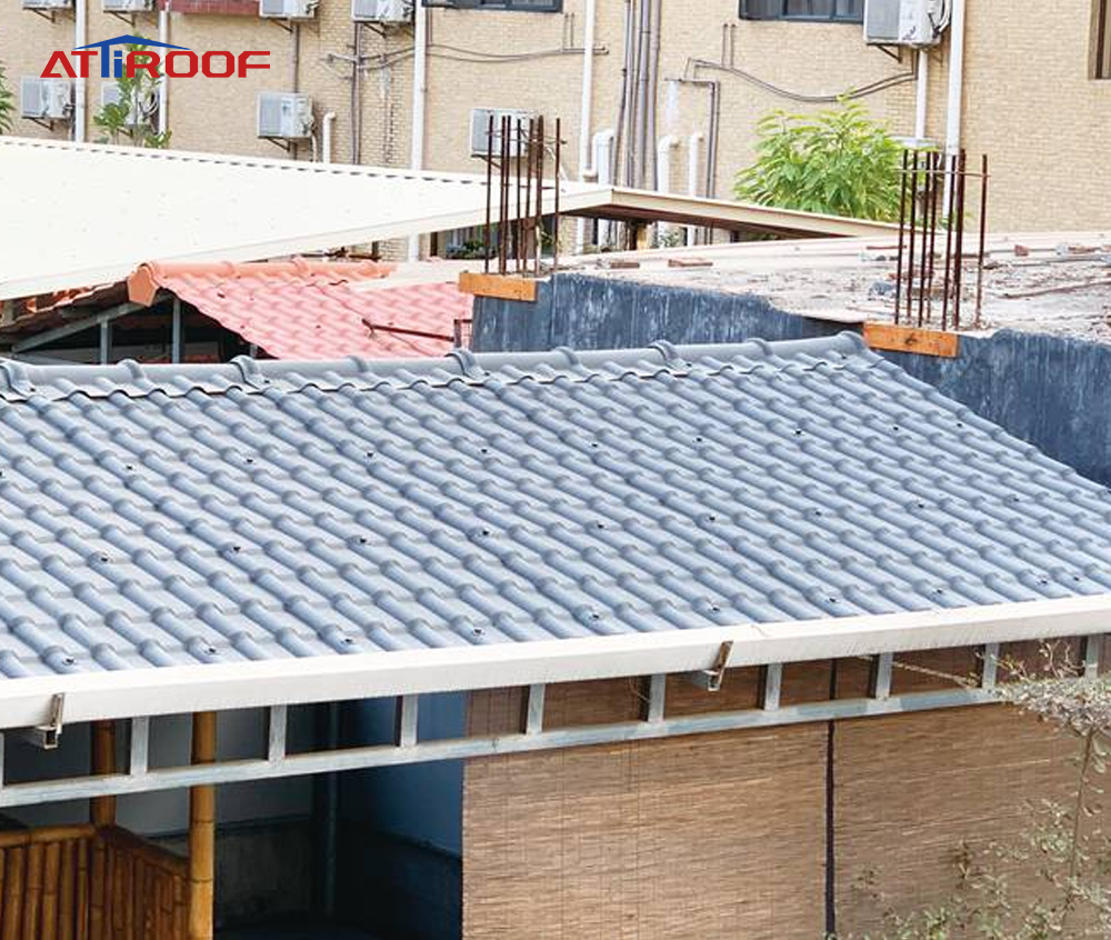 PVC panels were installed on the roof of the bungalow.